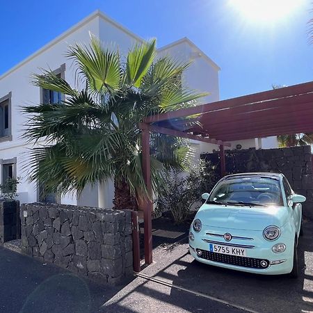Villa Ariana - Playa Blanca Exterior photo