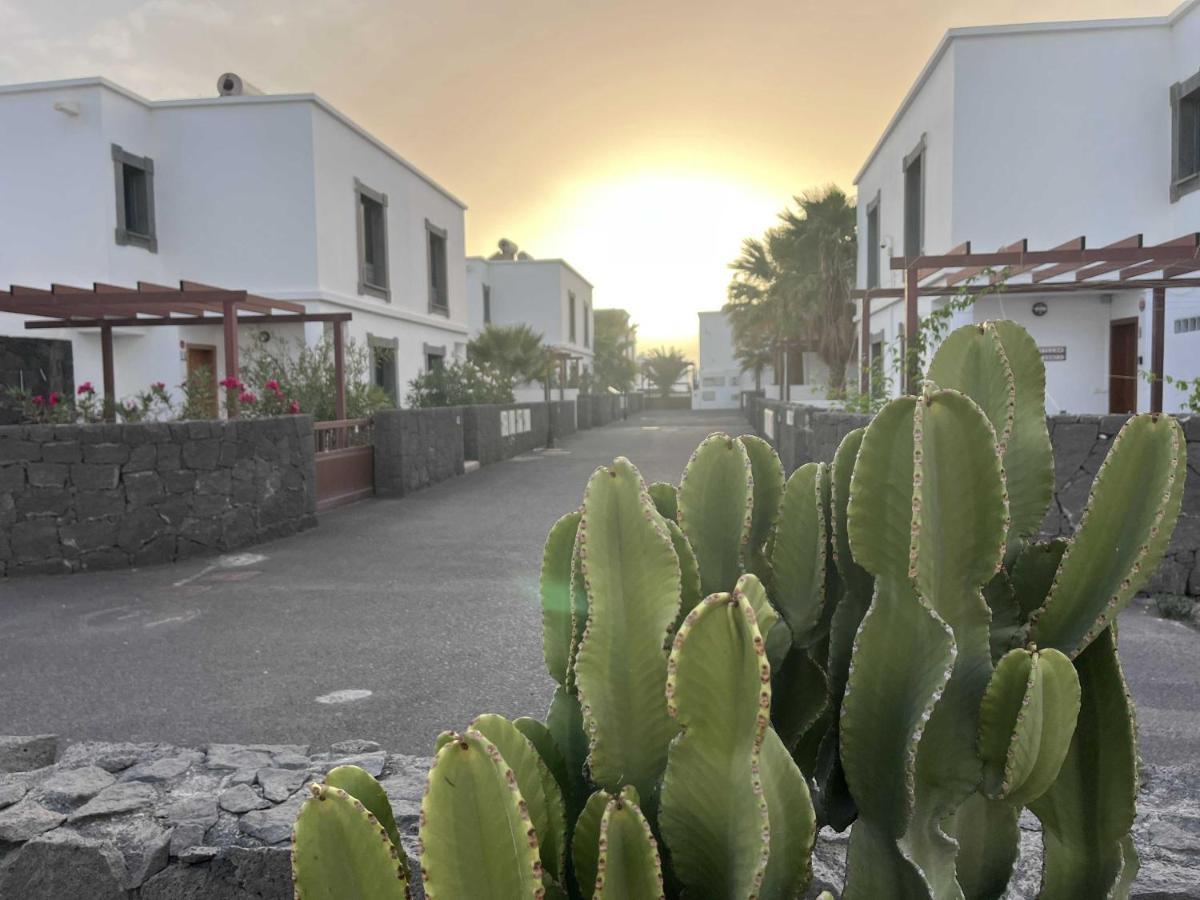 Villa Ariana - Playa Blanca Exterior photo